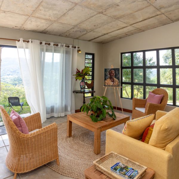 3-OLEANDER LIVING BREAKFAST-2