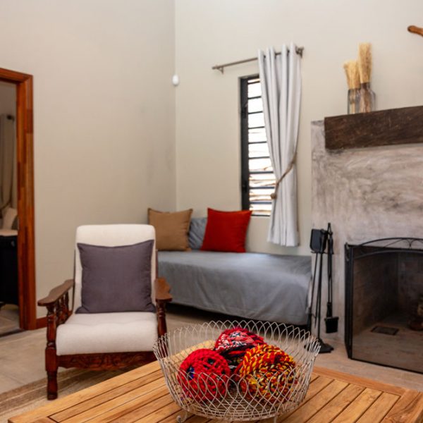 5-OLEANDER FIREPLACE-11