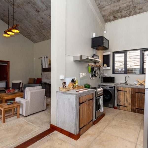 6-OLEANDER KITCHEN-2