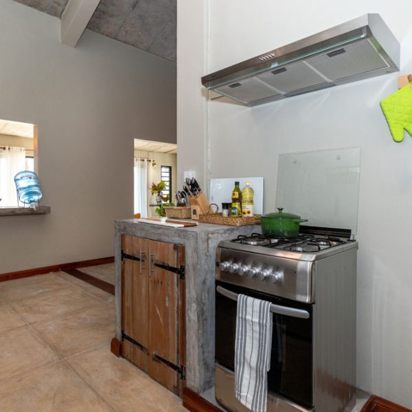 6-OLEANDER KITCHEN-4