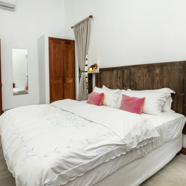 CHAMAREL GREEN COTTAGE-81